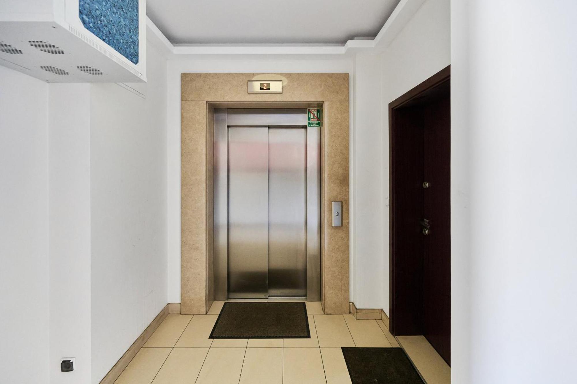 Apartament Szept Galeria Dominikanska By Noclegi Renters วรอตซวาฟ ภายนอก รูปภาพ
